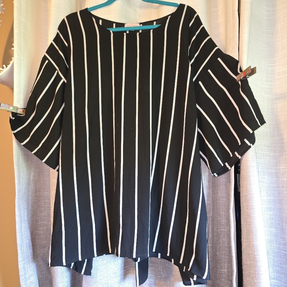 Black and White Striped Top